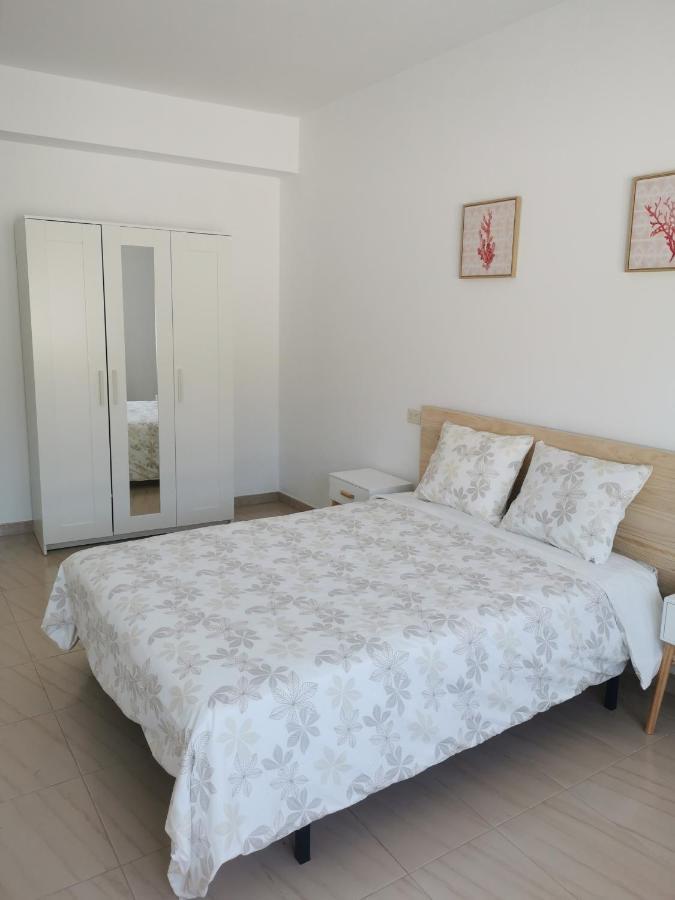 Apartamento O Serrano Finisterre Esterno foto
