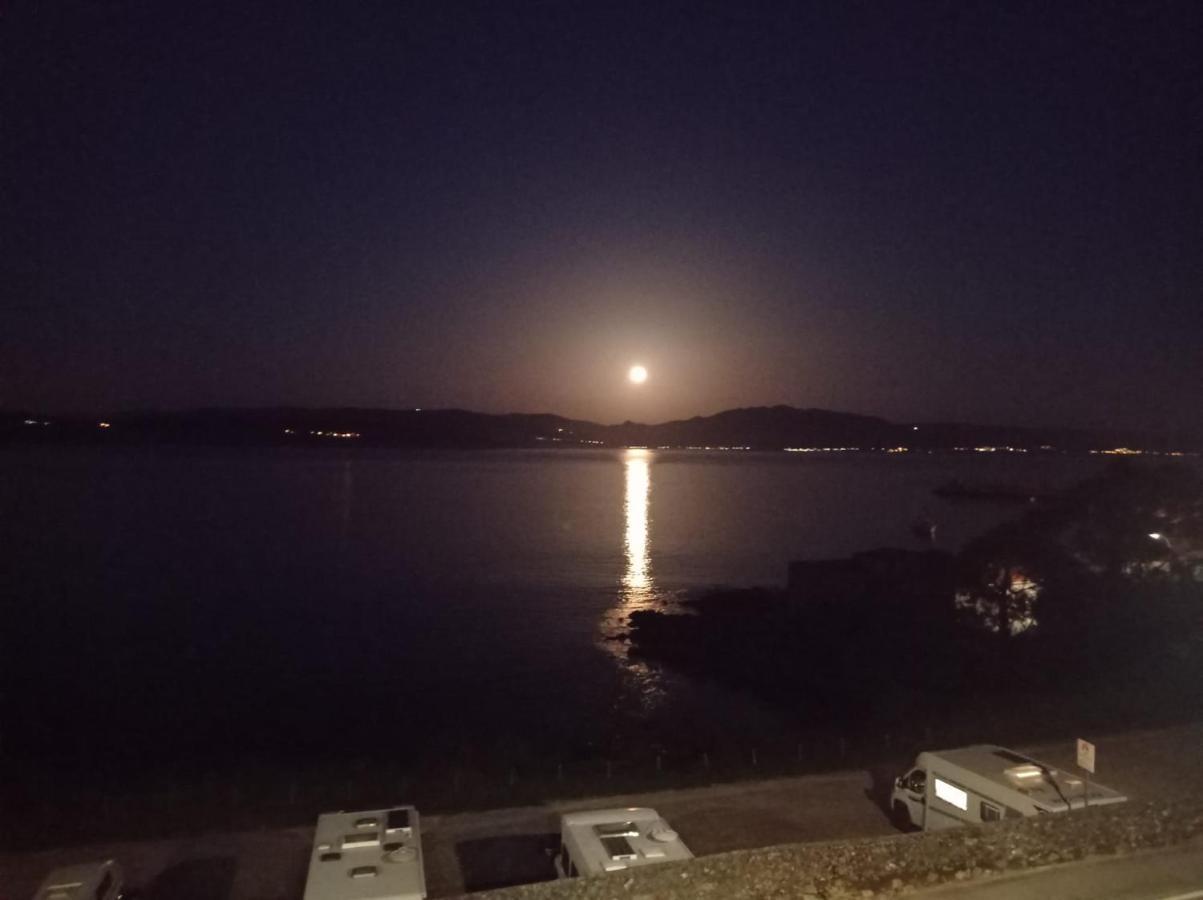 Apartamento O Serrano Finisterre Esterno foto